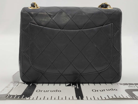 CHANEL Mini Matelasse Lambskin Chain Shoulder Bag