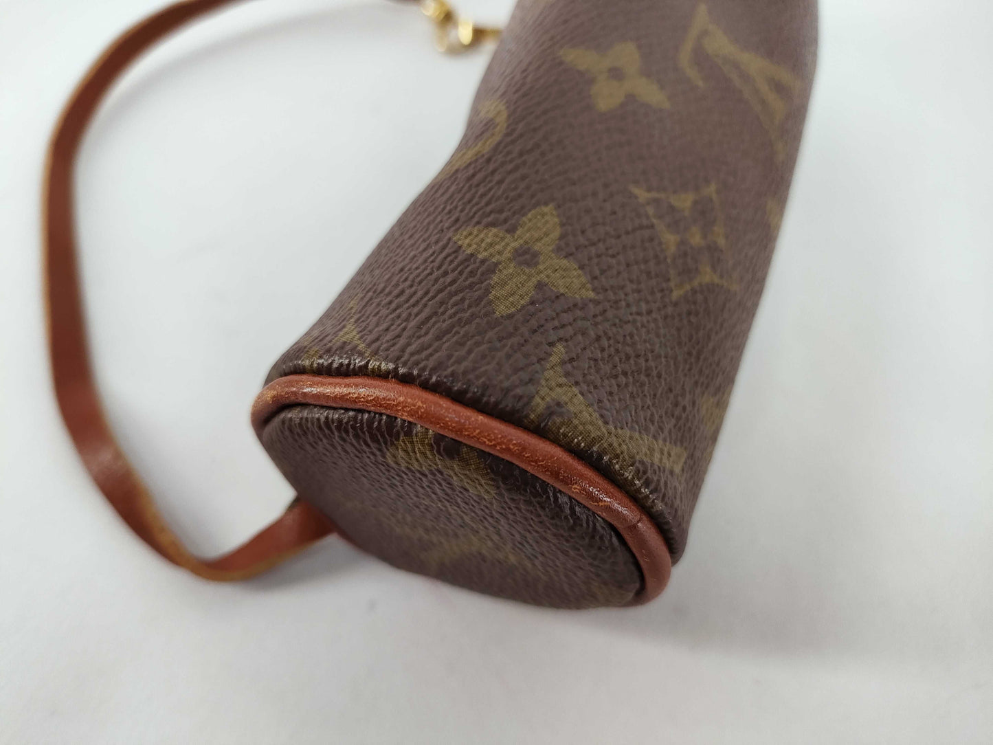 LOUIS VUITTON Monogram Papillon Pouch