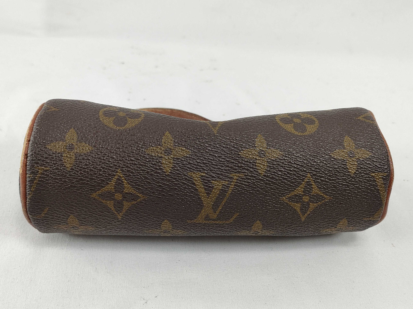 LOUIS VUITTON Monogram Papillon Pouch