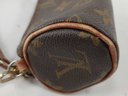 LOUIS VUITTON Monogram Papillon Pouch