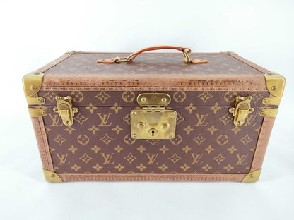 LOUIS VUITTON Monogram Boite Pharmacy Handbag