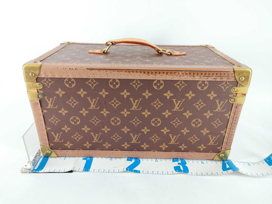 LOUIS VUITTON Monogram Boite Pharmacy Handbag