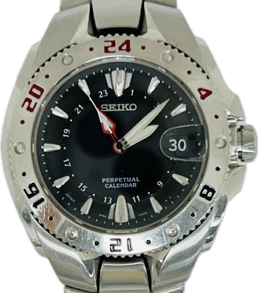 SEIKO Perpetual Calendar 8F56-0024 9D1340 Quartz Black Dial Men's Watch
