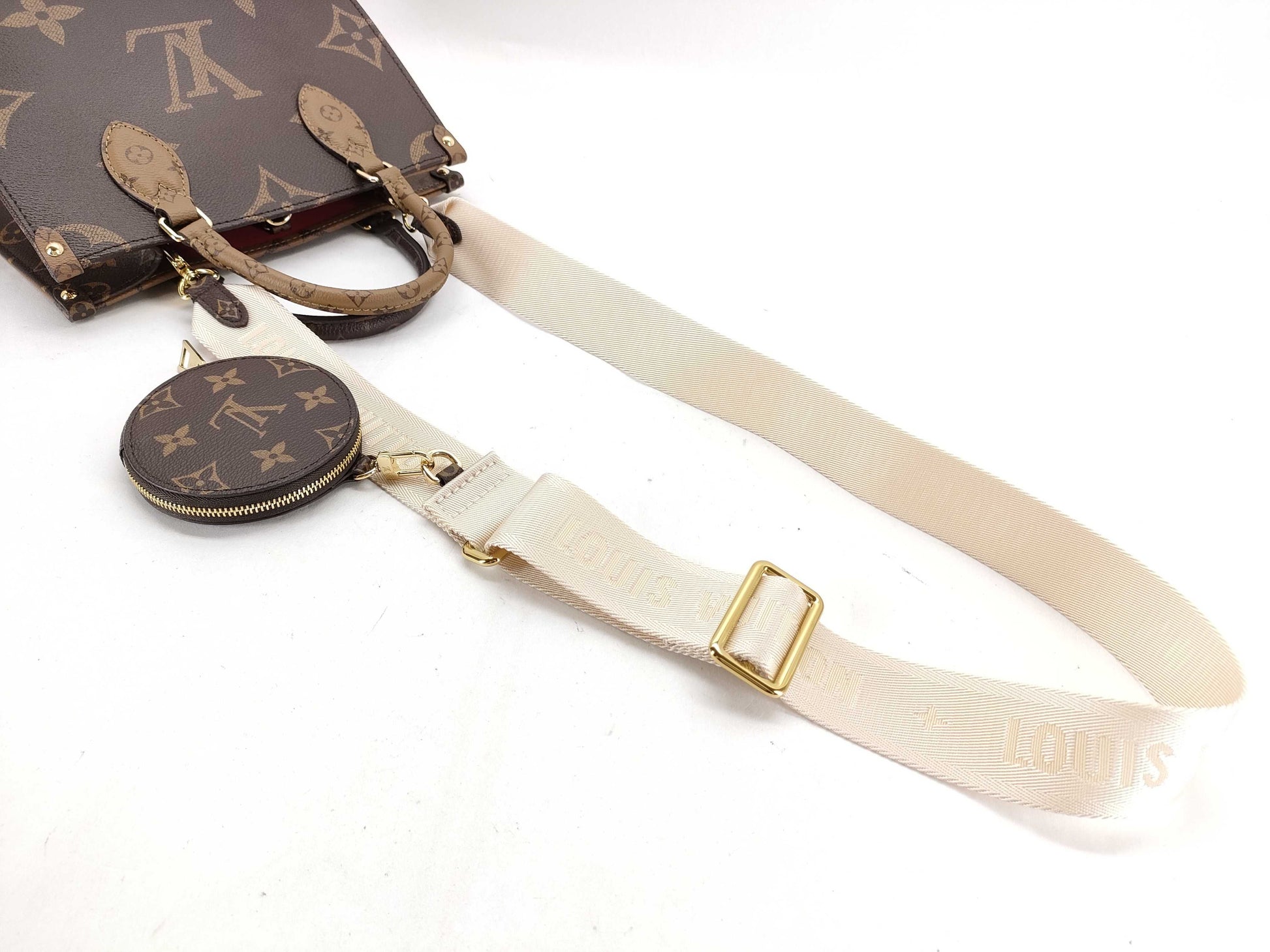 LOUIS VUITTON On the Go PM M46373 Tote Bag