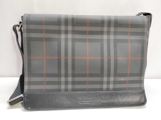 BURBERRY Checked Shoulder Bag