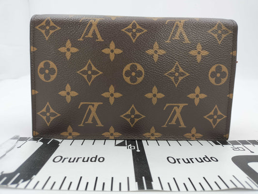 LOUIS VUITTON Louis Vuitton Chain Shoulder Bag
