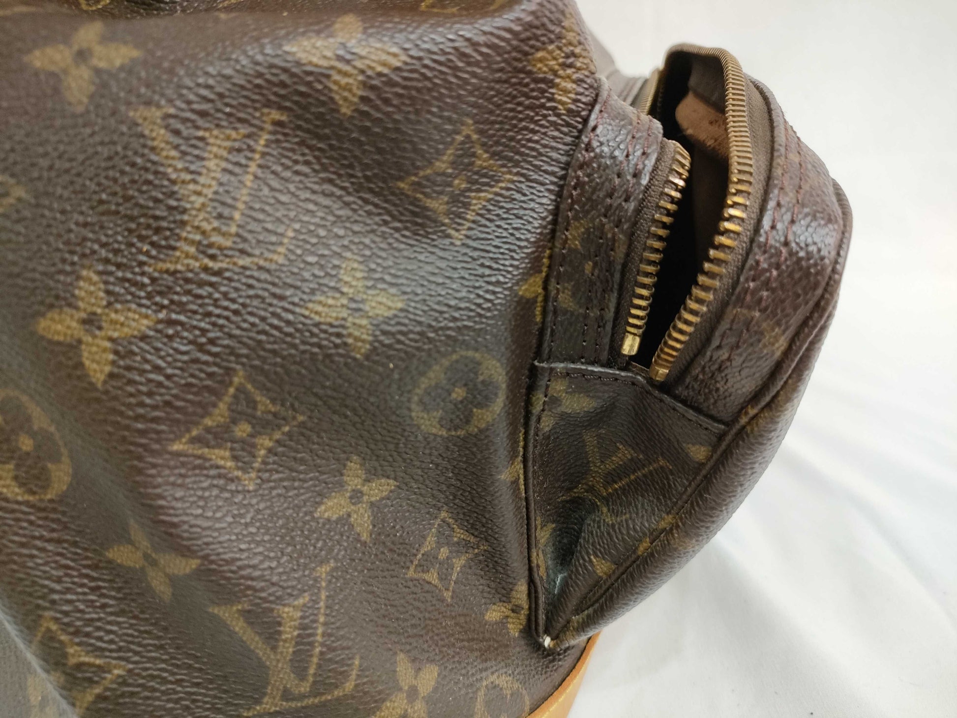 LOUIS VUITTON M 51135 Monogram Vuitton Monogram Montsouris GM Backpack