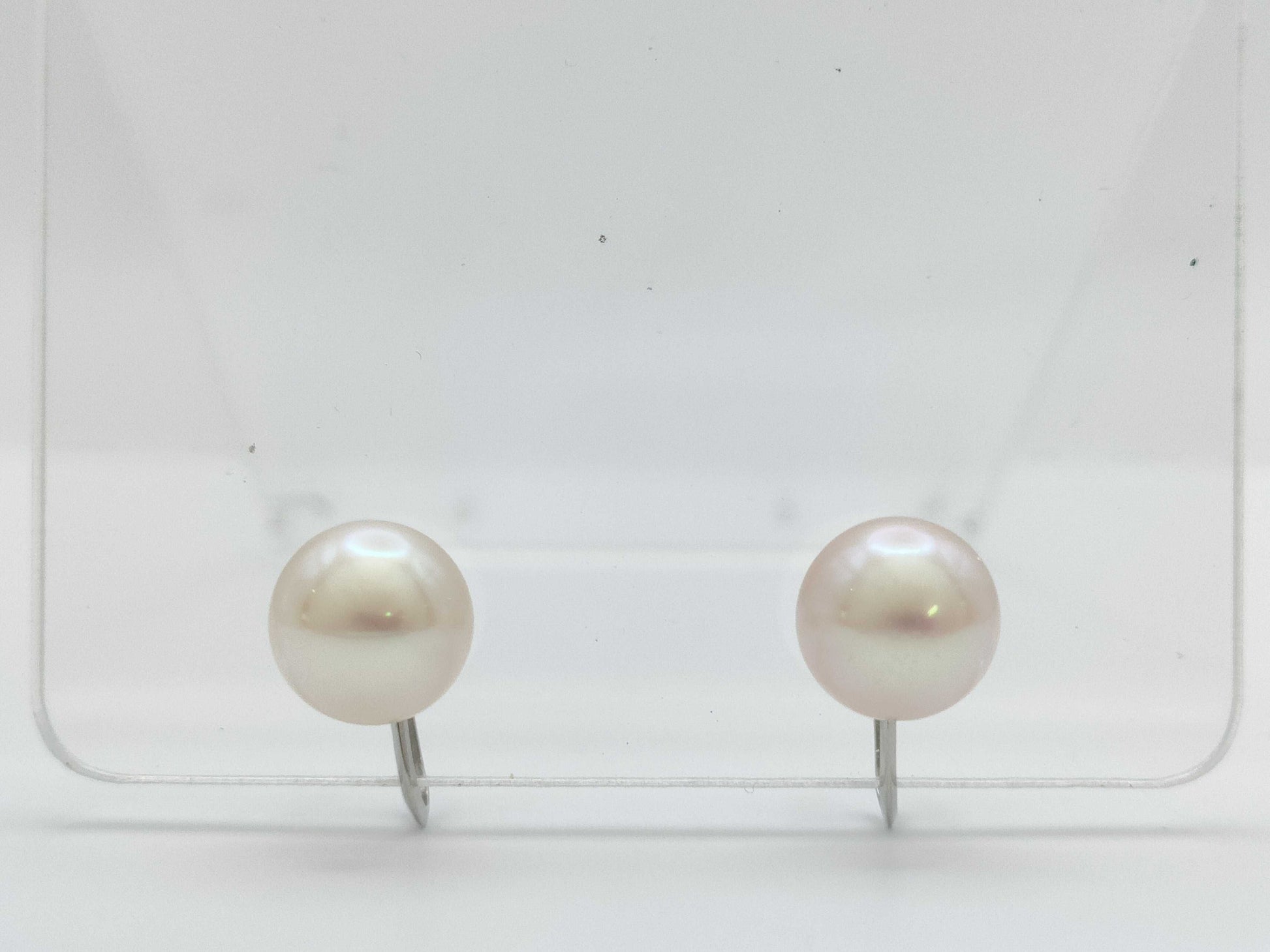 Pearl diameter: Approx. 8.8mm x 2, PT850, 3.2g, Earrings 