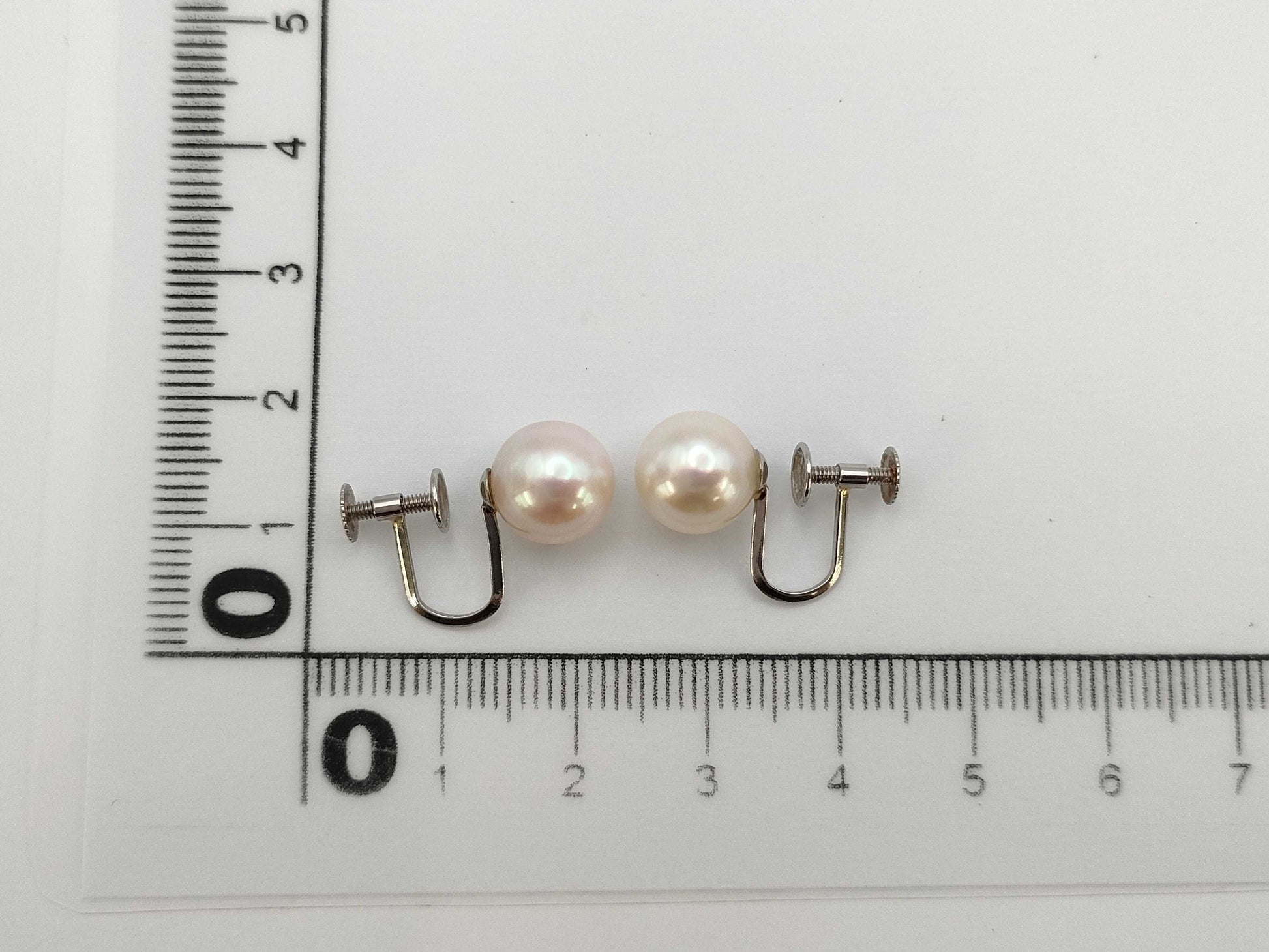 Pearl diameter: Approx. 8.8mm x 2, PT850, 3.2g, Earrings 