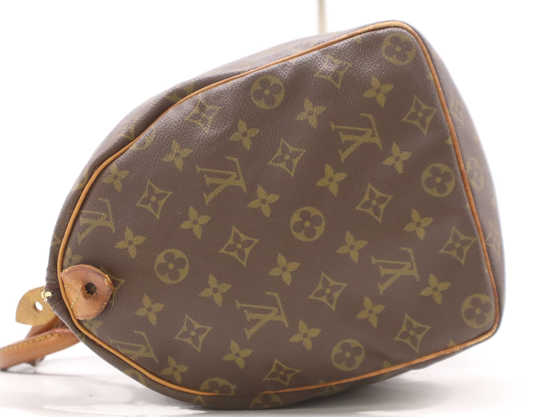 LOUIS VUITTON M41522 Monogram Speedy 40 Handbag