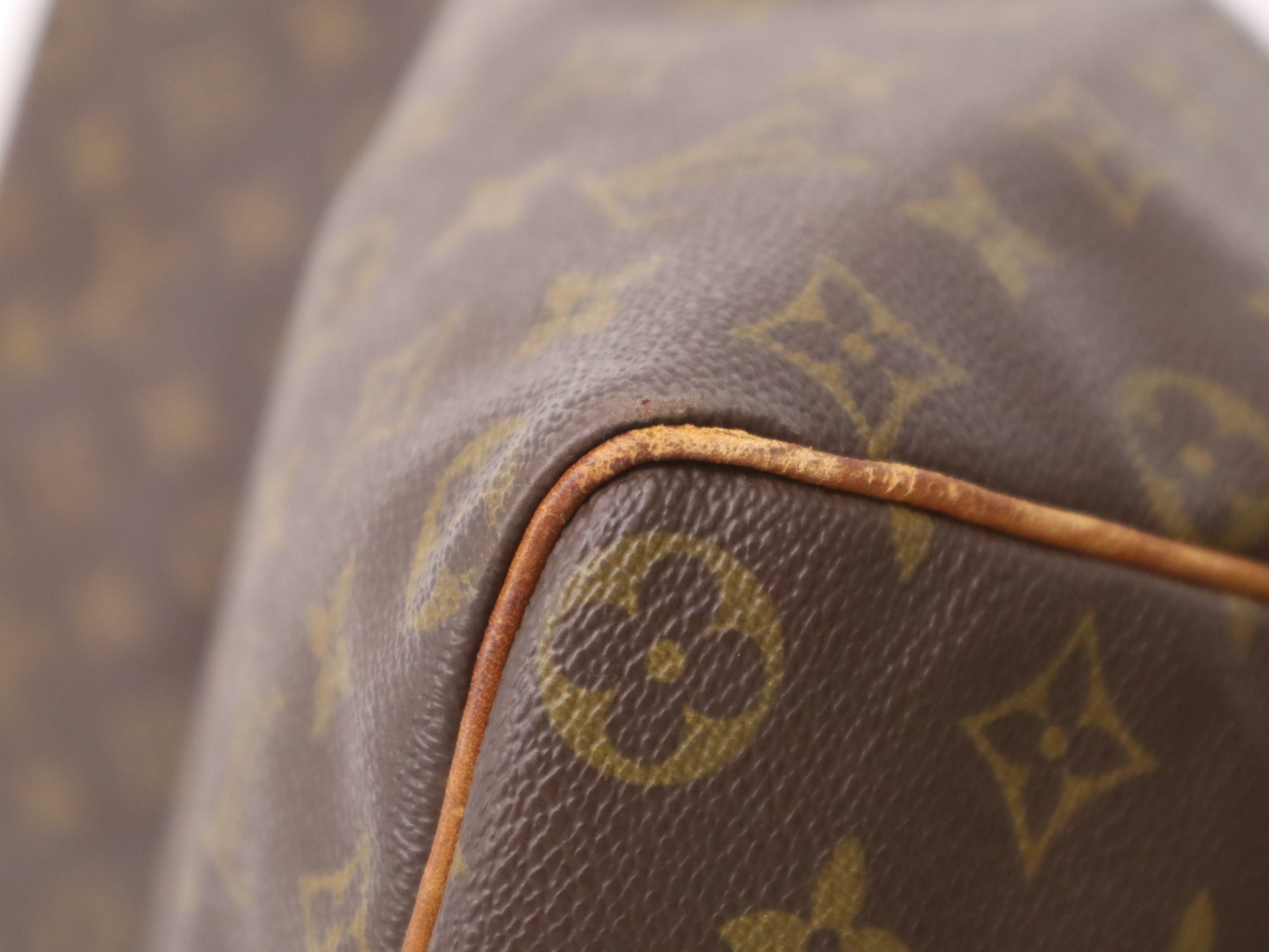 LOUIS VUITTON M41522 Monogram Speedy 40 Handbag