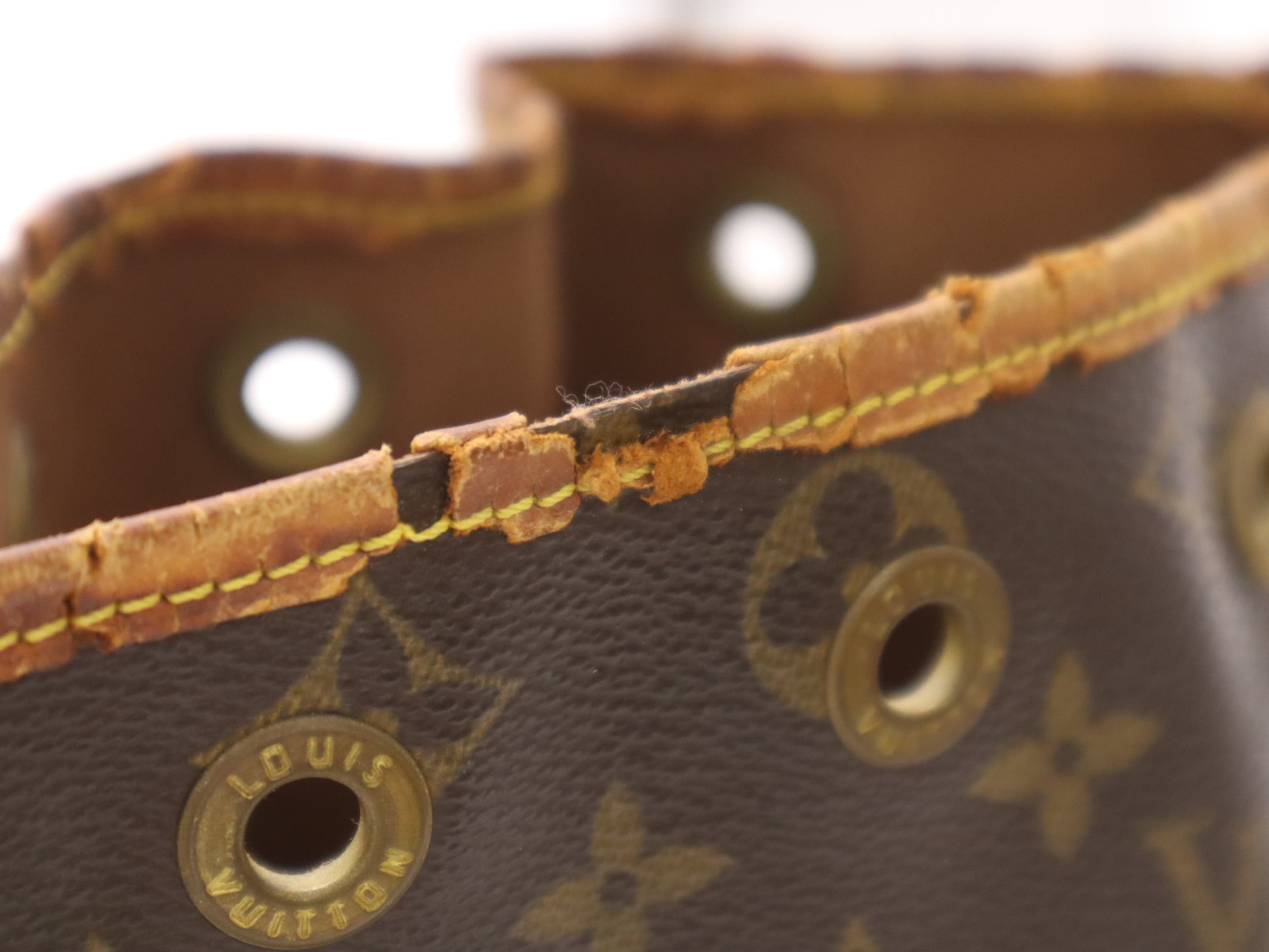 LOUIS VUITTON M42227 Monogram Mini Noe Handbag
