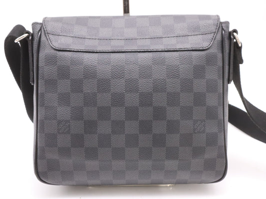 LOUIS VUITTON N41260? Damier Graphite District PM Shoulder Bag