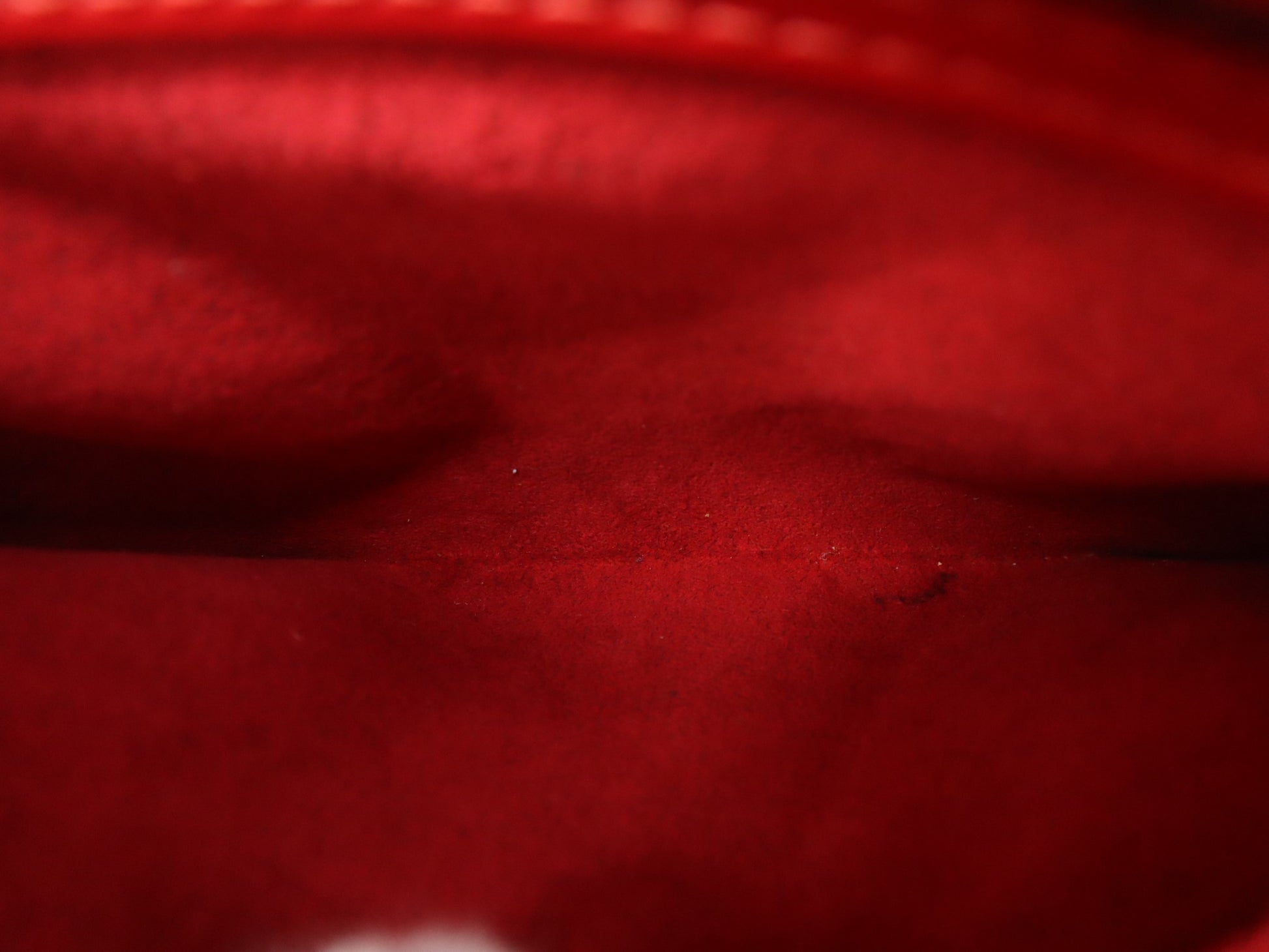 LOUIS VUITTON M52337 Epi Saint-Jacques Poignier Long Castilian Red Tote Bag
