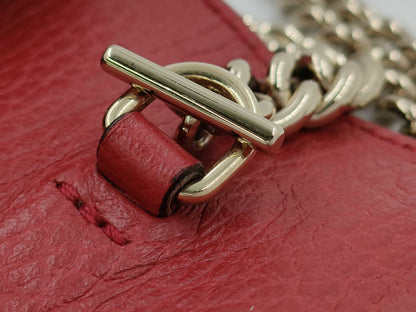 GUCCI Interlocking G Chain Shoulder Wallet in Red with Gold Hardware and Leather, 510314 203887 Shoulder Bag