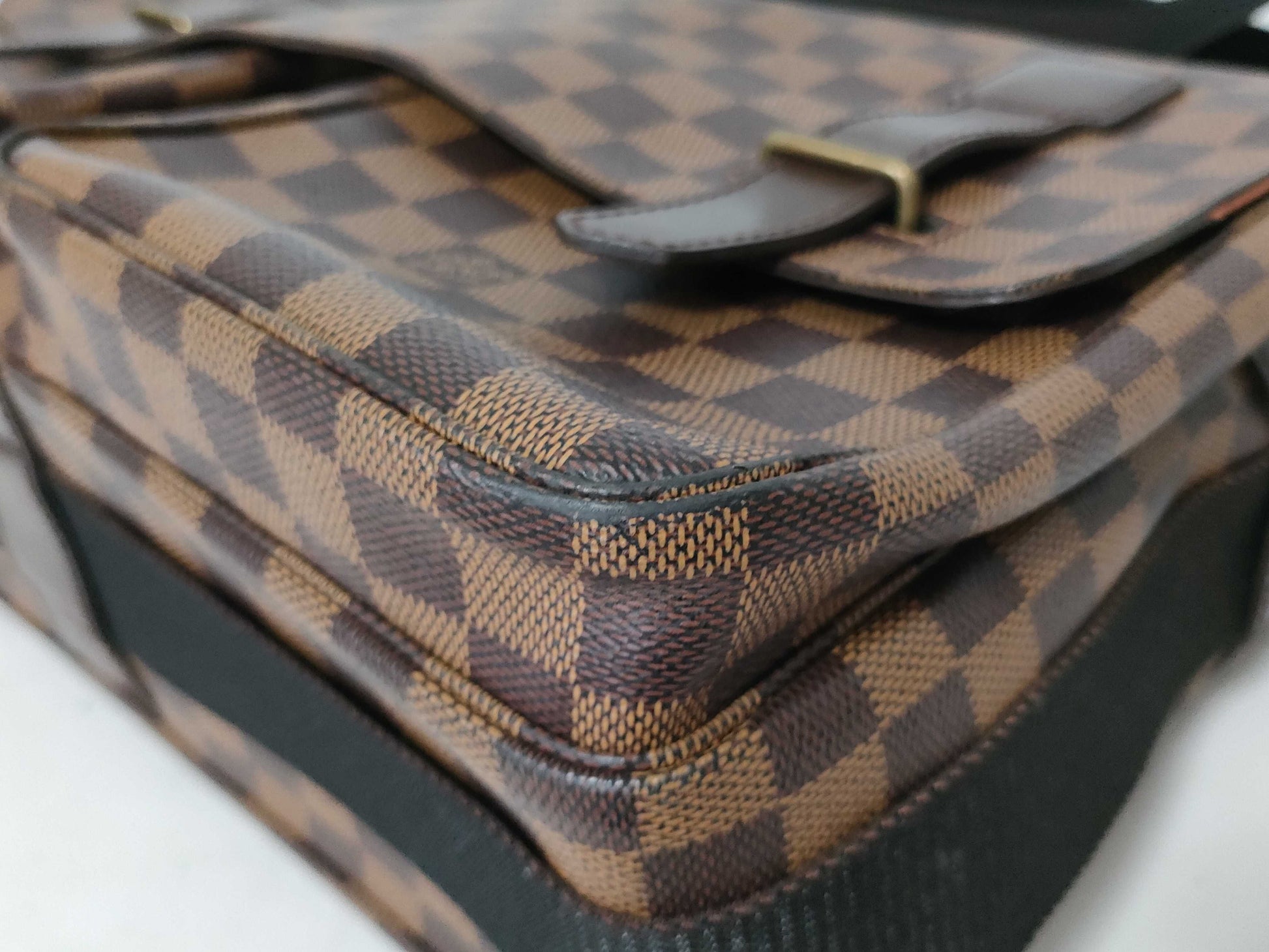 LOUIS VUITTON N 42270 Damier LV Bag x 1 Shoulder Bag