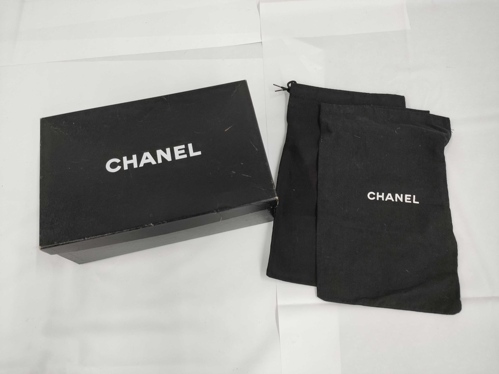 CHANEL pumps with satin ribbon, black, size 39