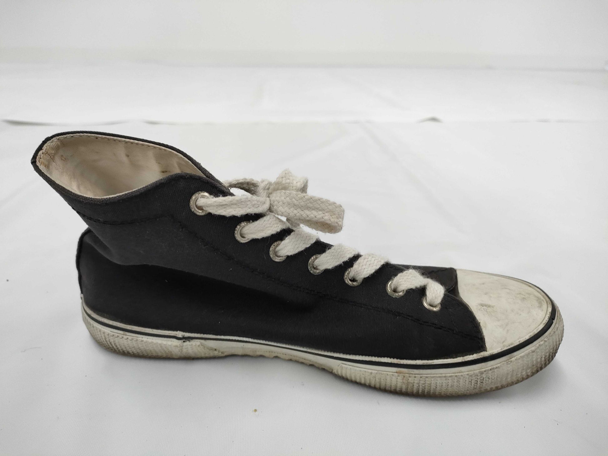 CHANEL high-top sneakers canvas size 38 sneakers