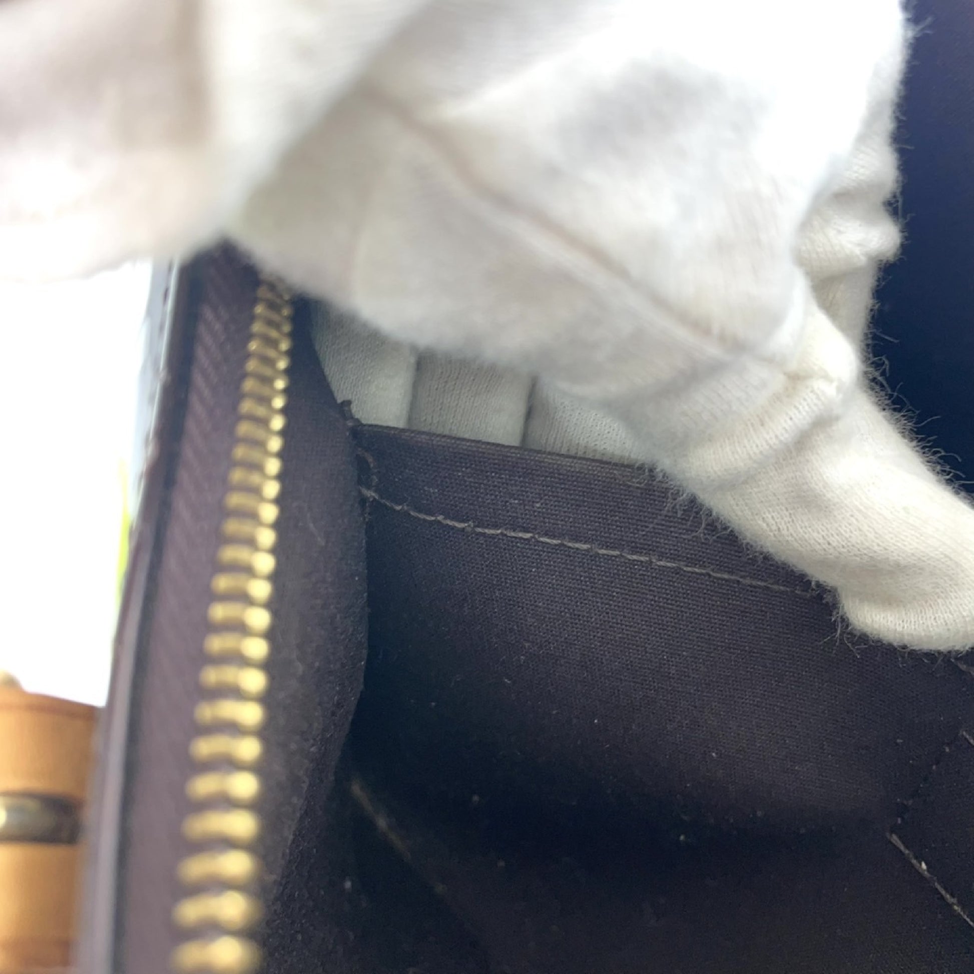 LOUIS VUITTON Rosewood Shoulder Bag
