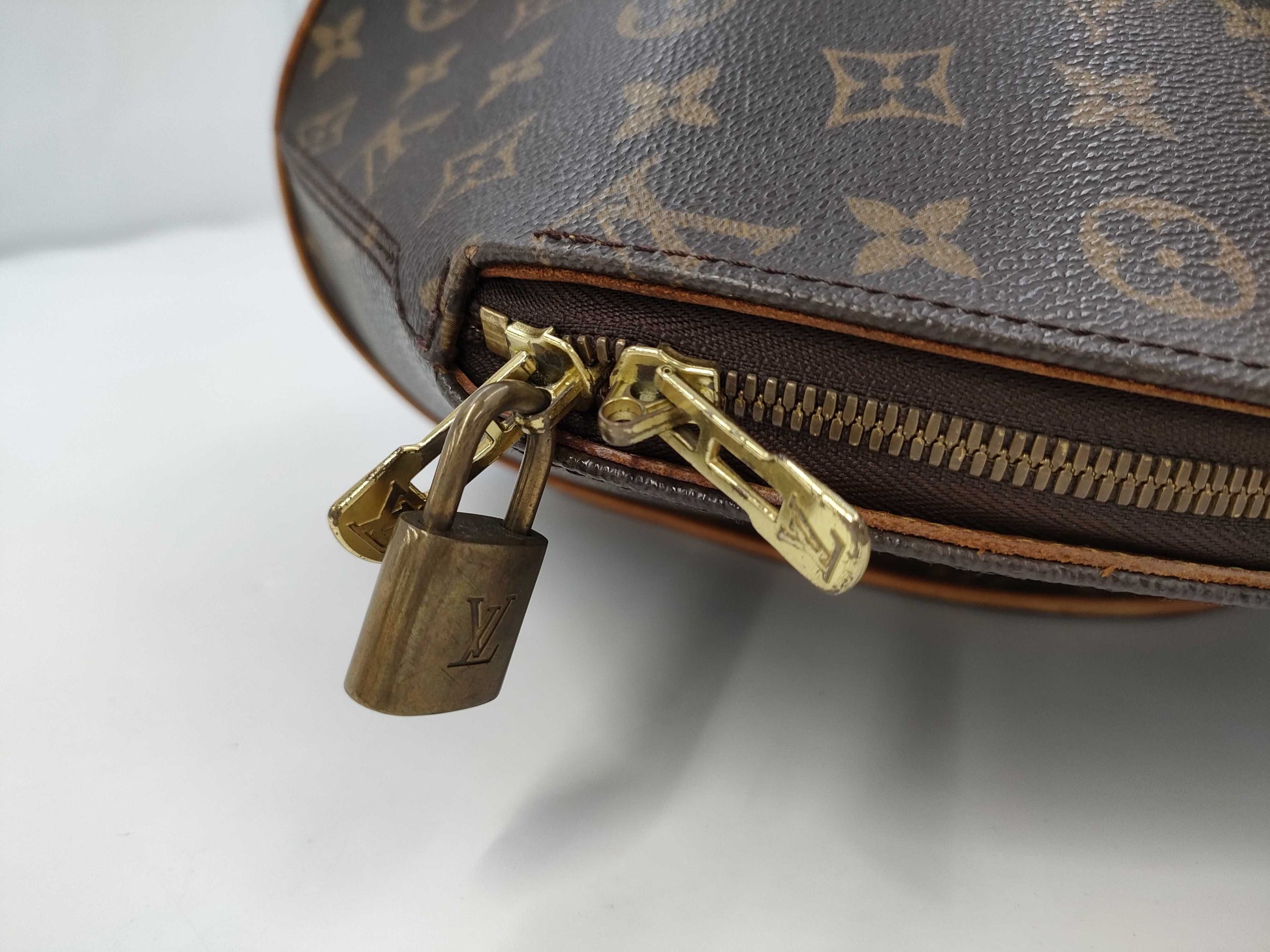LOUIS VUITTON Monogram Ellipse PM M51127/MI0919 Handbag