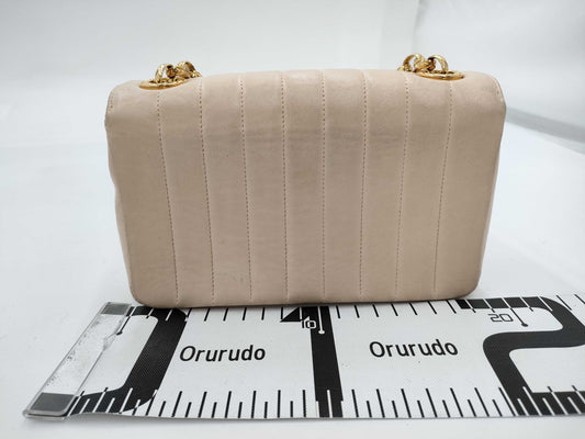 CHANEL Beige Shoulder Bag