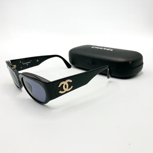  CHANEL Coco Mark Sunglasses Black Sunglasses/Eyeglasses