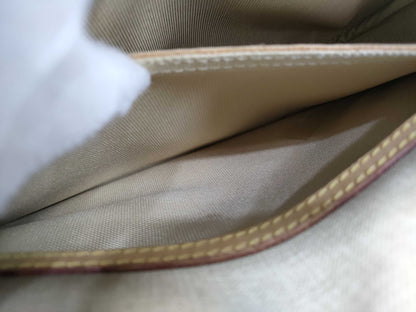 LOUIS VUITTON M45254 Monogram Reporter Shoulder Bag