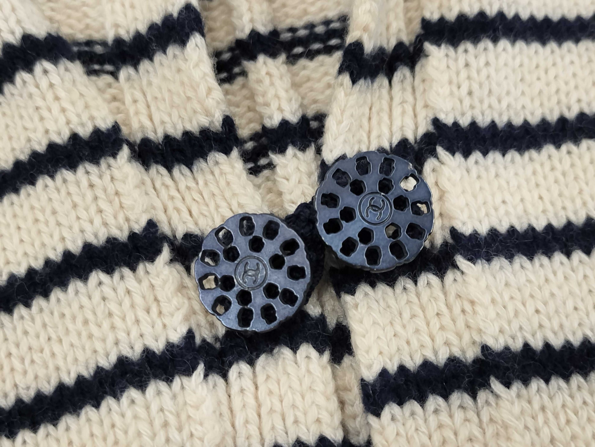 CHANEL CHANEL Knit Cardigan Border P21039V01301 03P #38 Cashmere Jacket