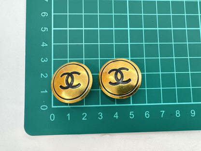 CHANEL Coco Black Gold Earrings with Rice, 94P