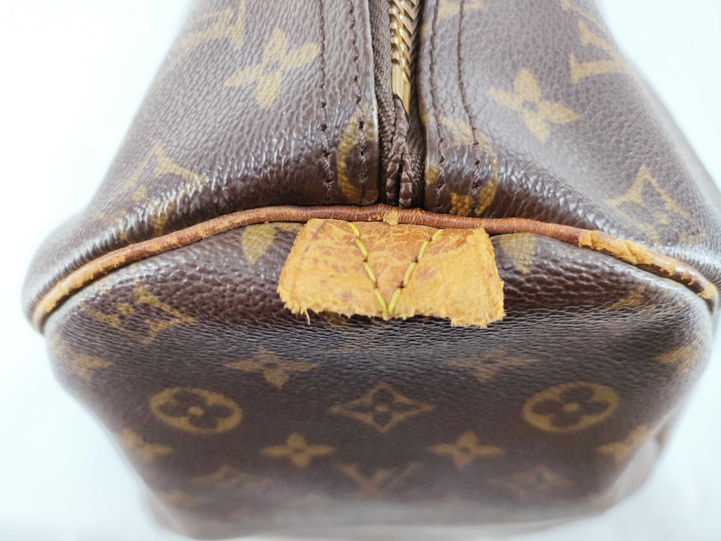 LOUIS VUITTON Monogram Keepall 55 Boston Bag