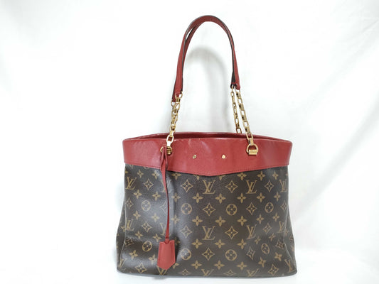 LOUIS VUITTON M51197 Monogram Pallas Chain Tote Handbag