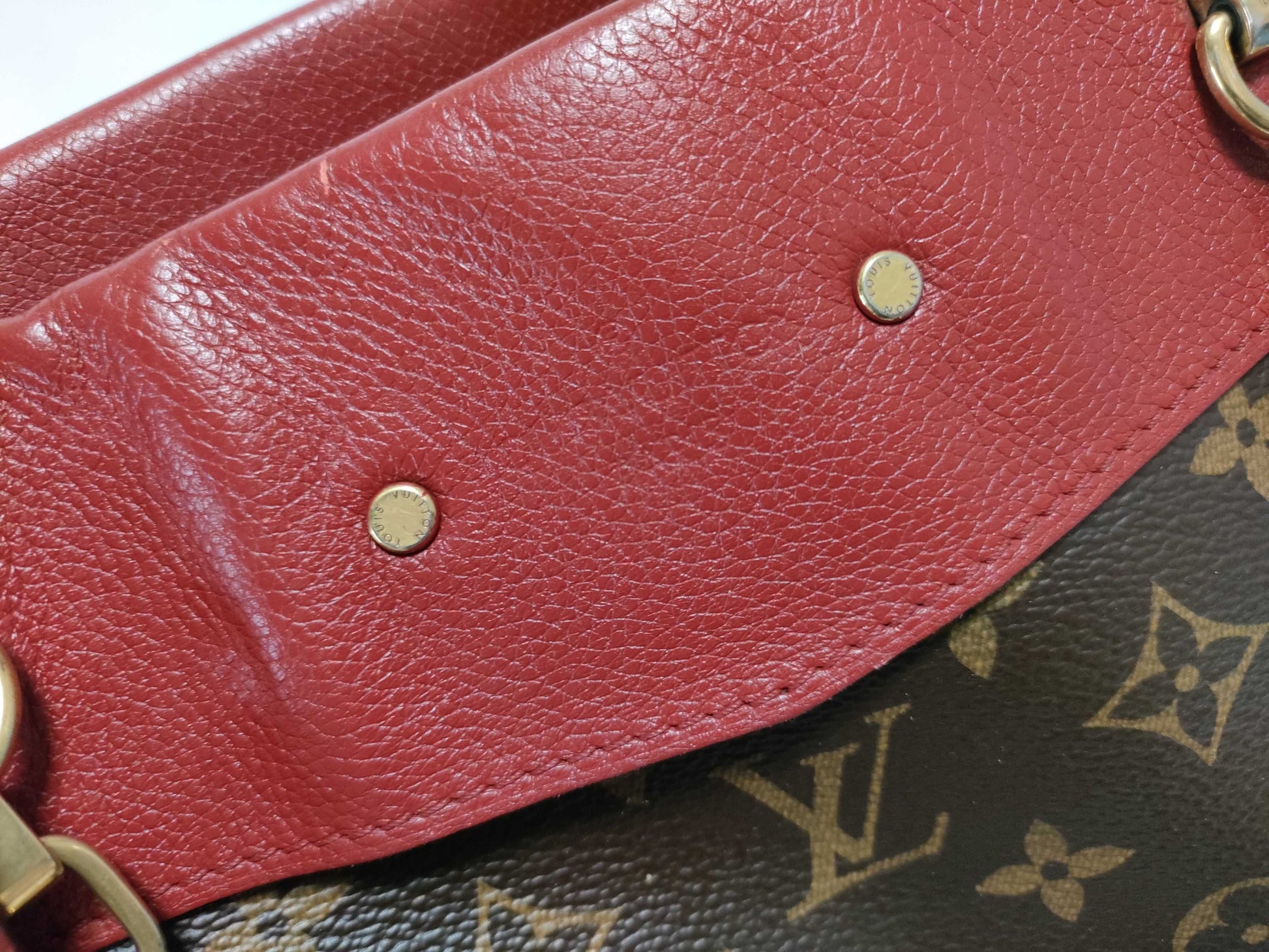 LOUIS VUITTON M51197 Monogram Pallas Chain Tote Handbag