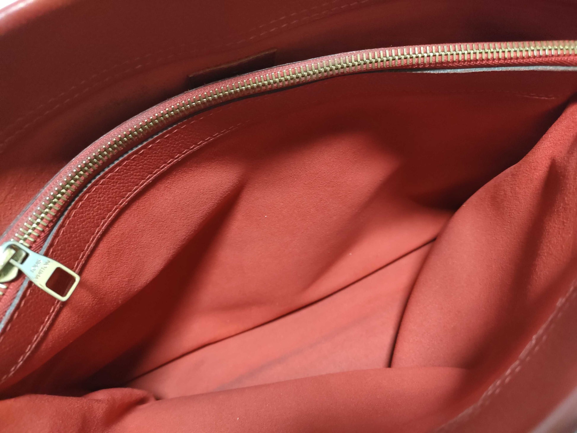 LOUIS VUITTON M51197 Monogram Pallas Chain Tote Handbag