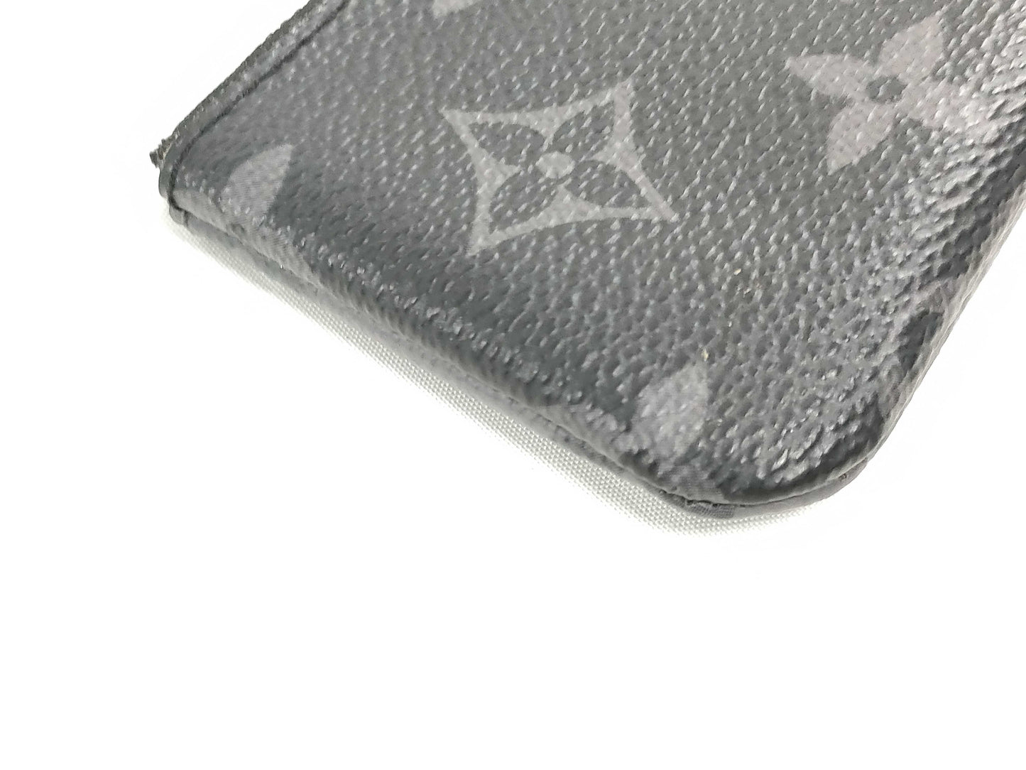 LOUIS VUITTON M 80905 Vuitton Monogram Eclipse Pochette Cle Coin Case