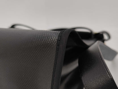 HERMES Airbag Zip PM 31 Toile H Berline Vache Hunter Black K Stamp Bag