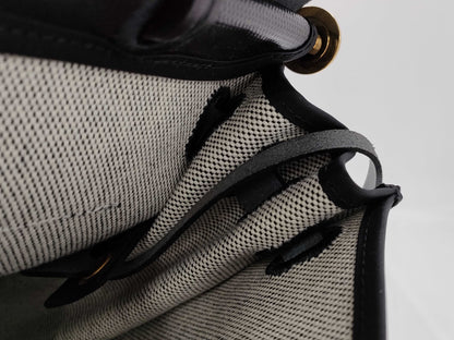 HERMES Airbag Zip PM 31 Toile H Berline Vache Hunter Black K Stamp Bag