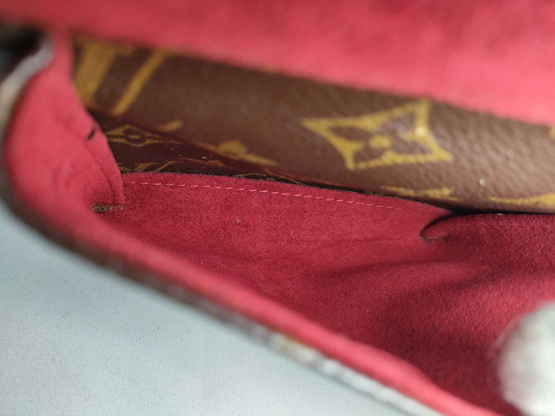 LOUIS VUITTON M51164 Monogram M51164 Monogram Viva Cite MM Shoulder Bag