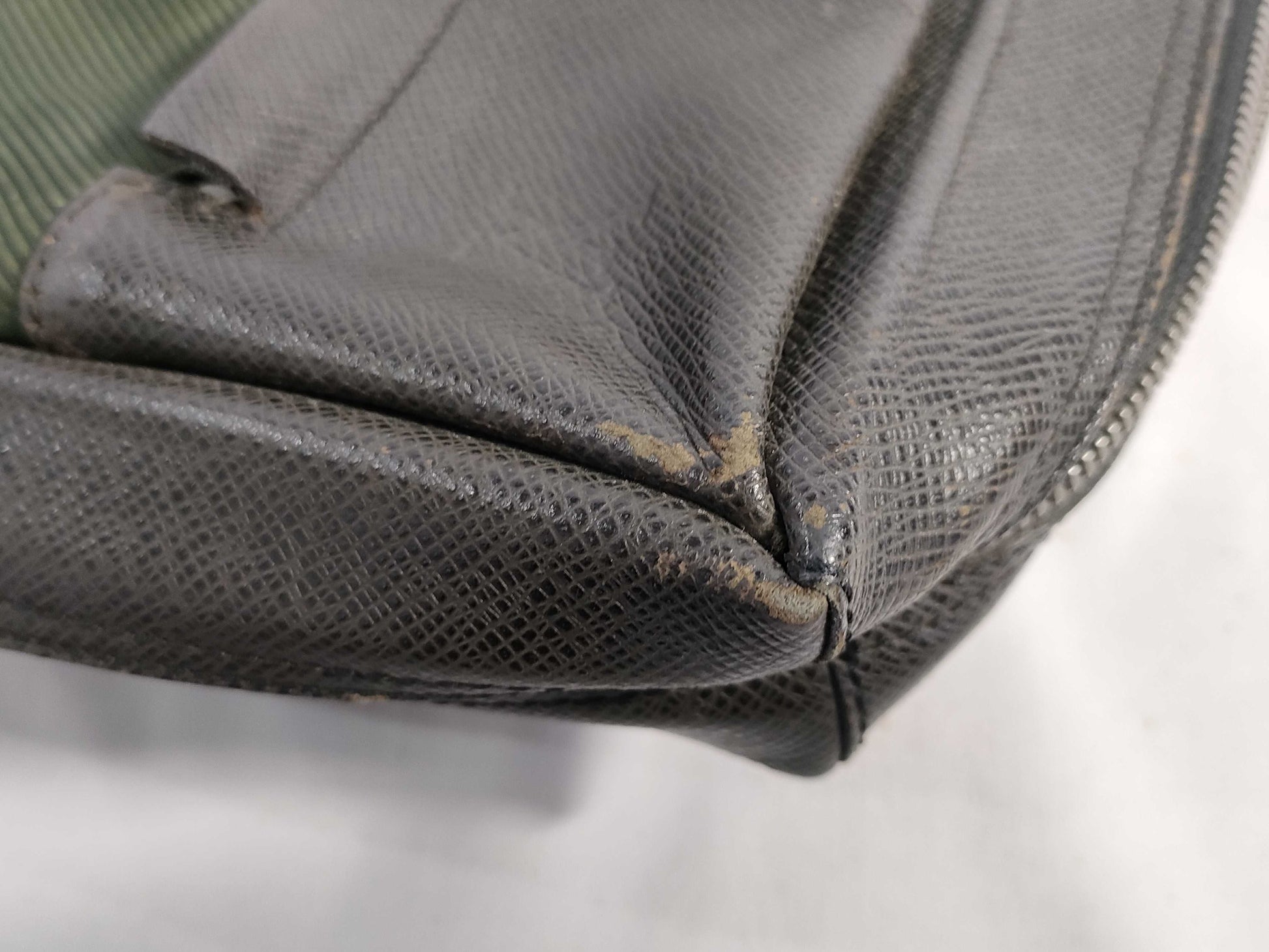 LOUIS VUITTON M30912 Taiga ID-Louis Vuitton Leather Taiga Sayan Messenger Bag 30cm SHW #BA1005 Shoulder Bag