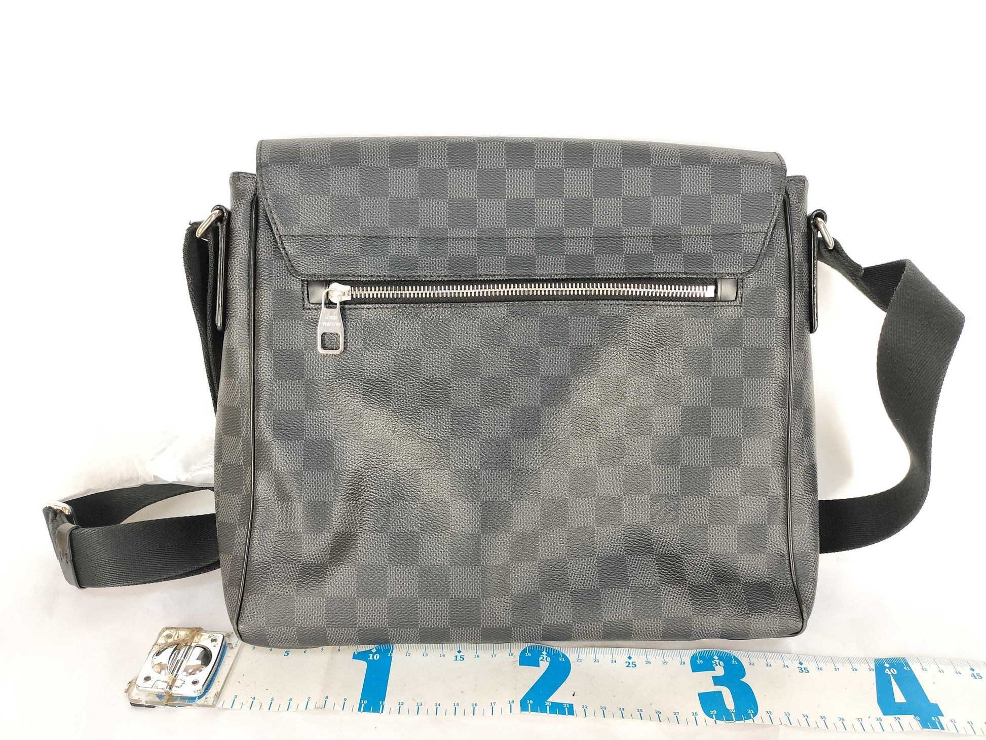 LOUIS VUITTON N41272 Damier Graphite LV Damier Graphite District MM N41272 Shoulder Bag