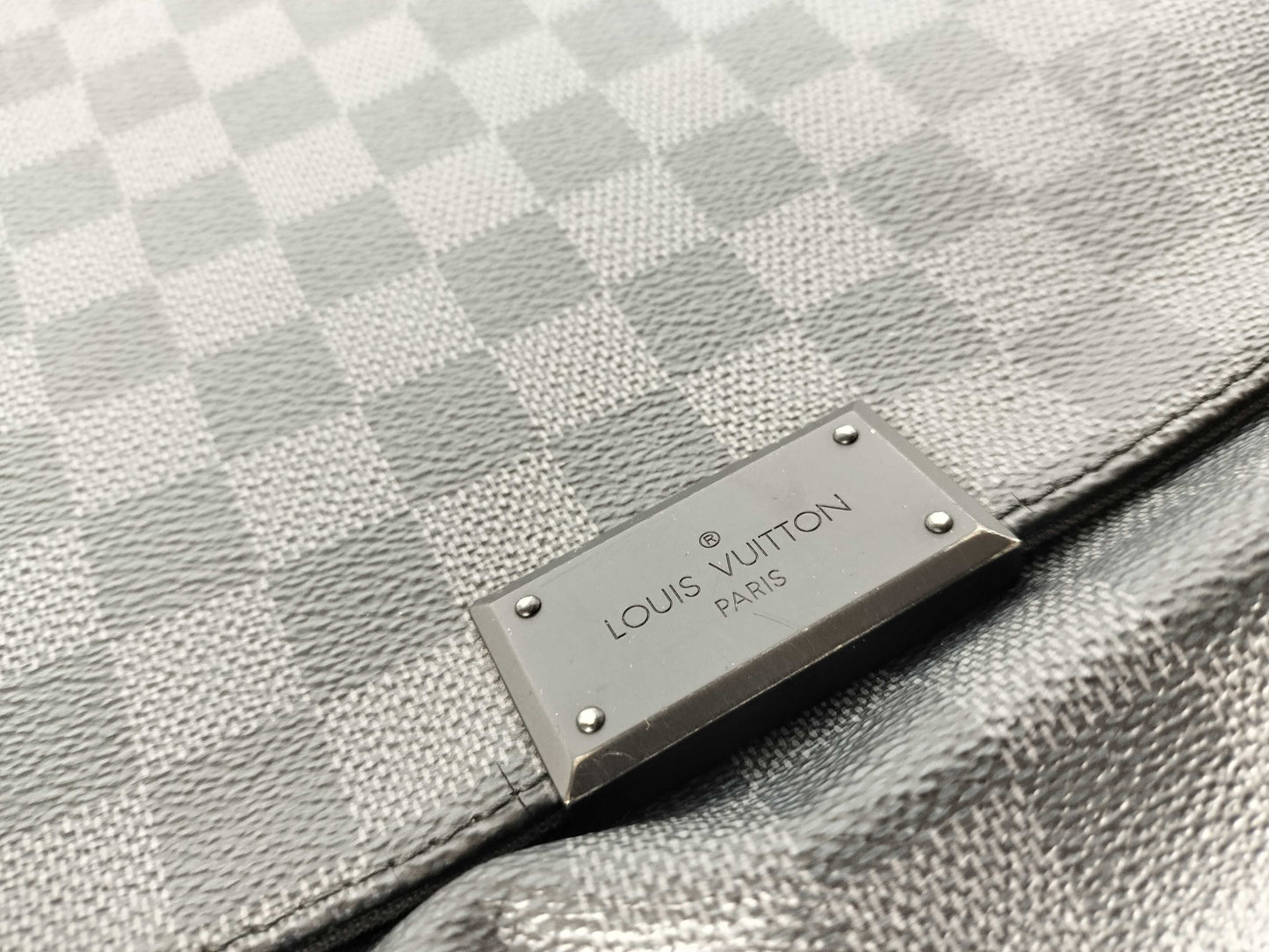 LOUIS VUITTON N41272 Damier Graphite LV Damier Graphite District MM N41272 Shoulder Bag