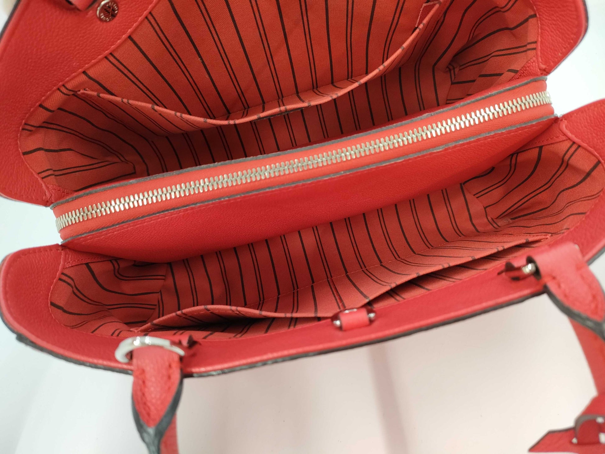 LOUIS VUITTON Louis Vuitton Montaigne MM Red TJ0166 Handbag