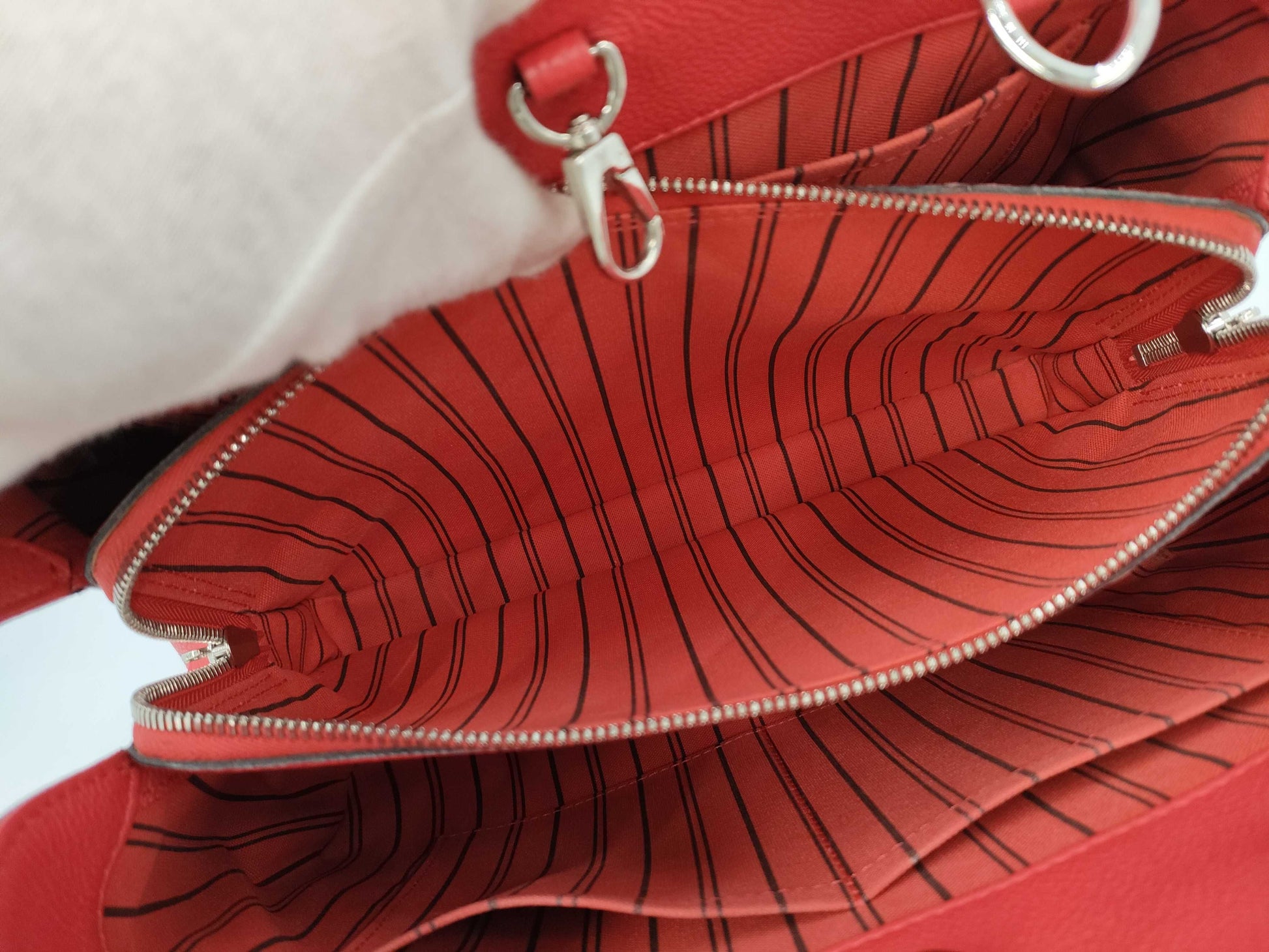 LOUIS VUITTON Louis Vuitton Montaigne MM Red TJ0166 Handbag
