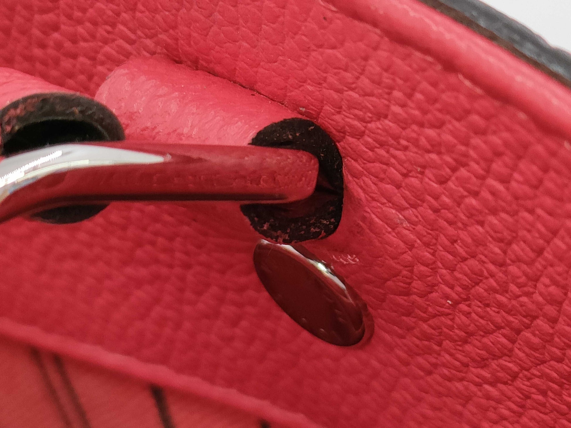 LOUIS VUITTON Louis Vuitton Montaigne MM Red TJ0166 Handbag