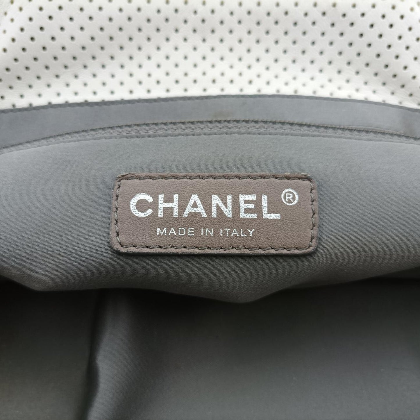 CHANEL 2.55 Perforated White Lambskin Shoulder Bag A3756112074055