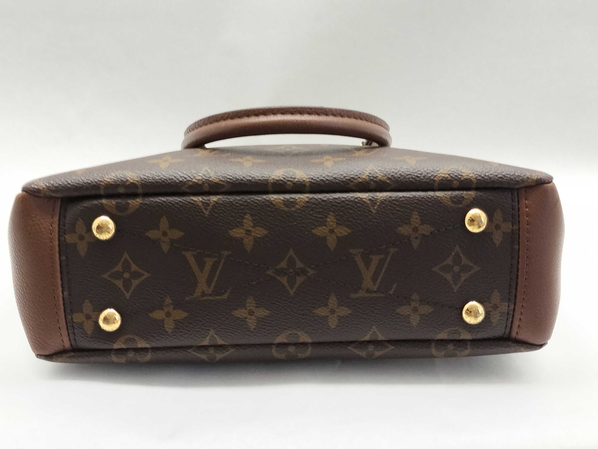 LOUIS VUITTON M43235 Monogram Louis Vuitton Monogram Pallas BB Shoulder Bag Tote Handbag Handbag