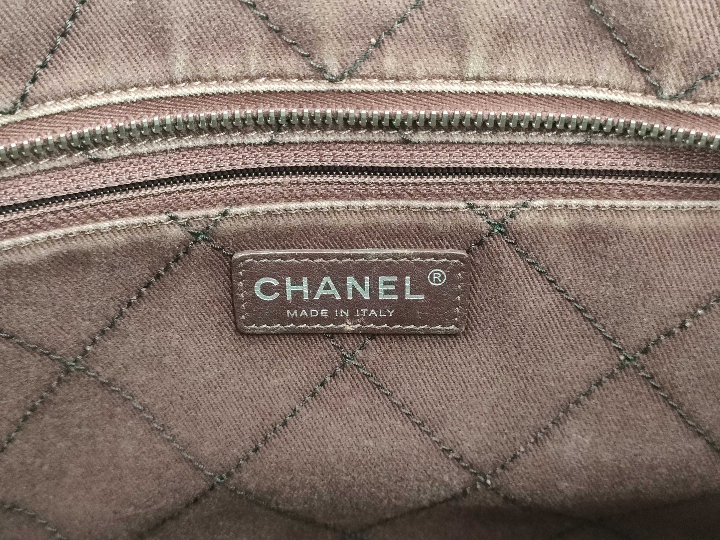 CHANEL Chanel 20 Series On the Road Tote Bag with Pouch