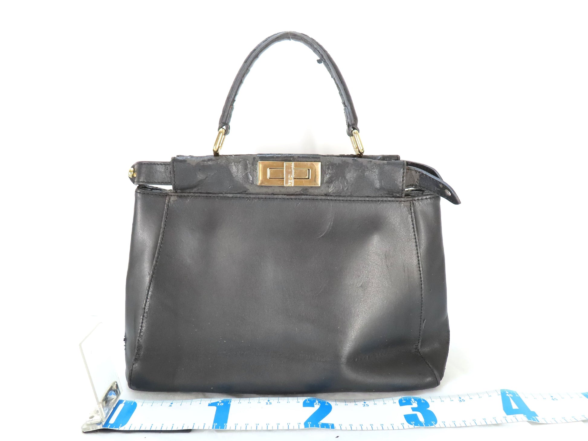 FENDI Peekaboo Handbag Handbag
