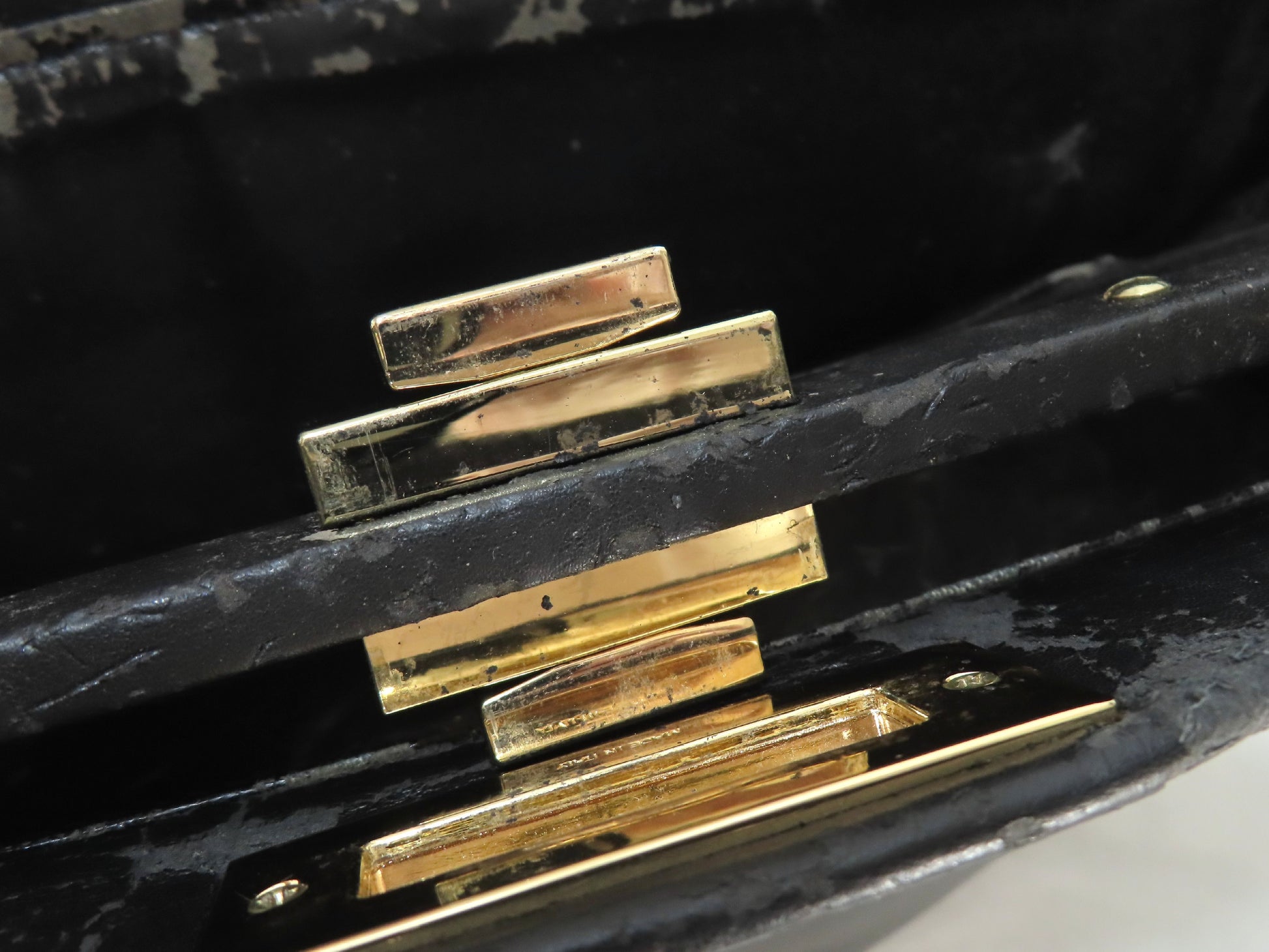 FENDI Peekaboo Handbag Handbag