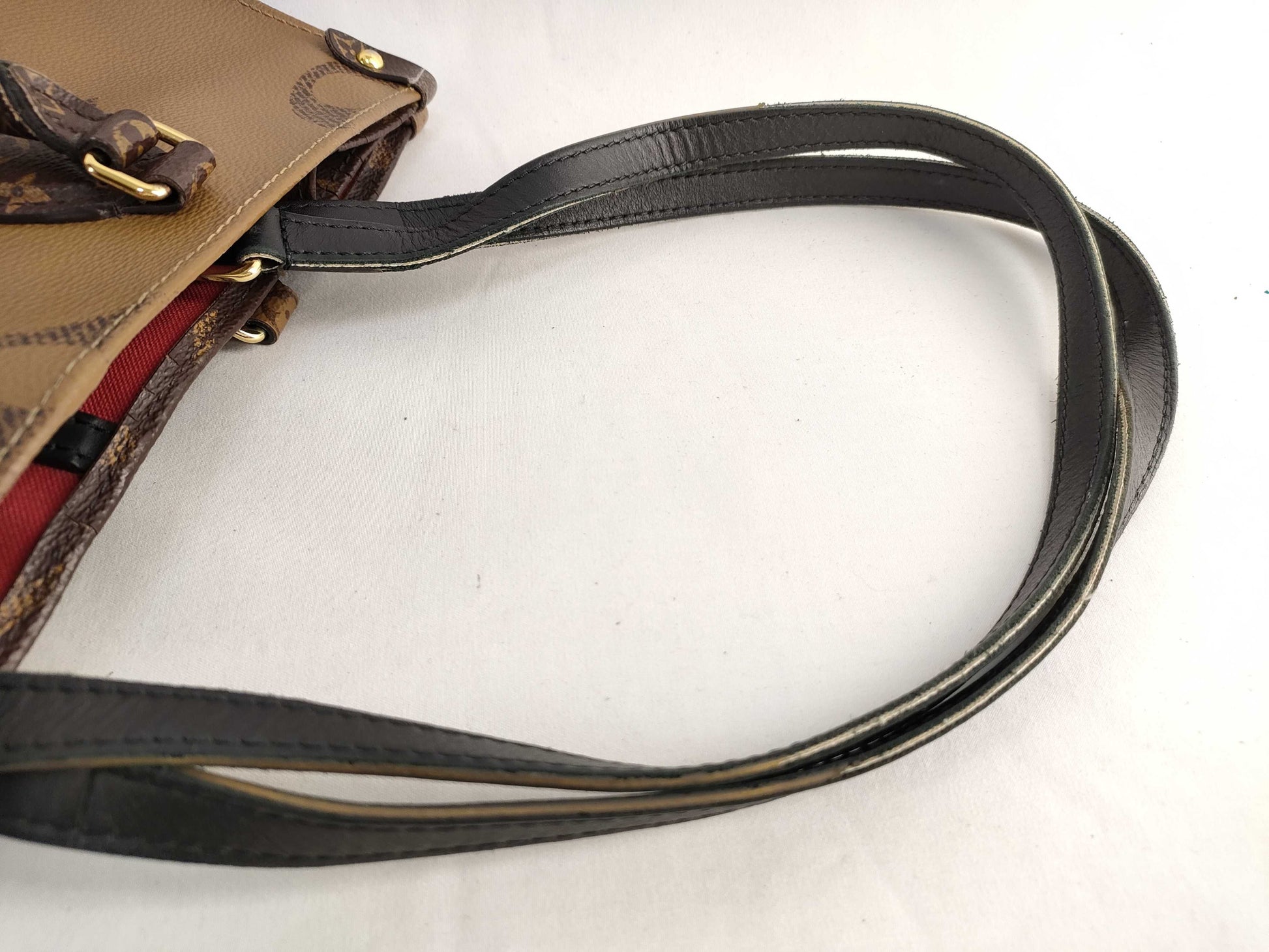 LOUIS VUITTON M45321 Monogram Giant Monogram Reverse On-the-Go MM M45321 RFID Enabled Handbag