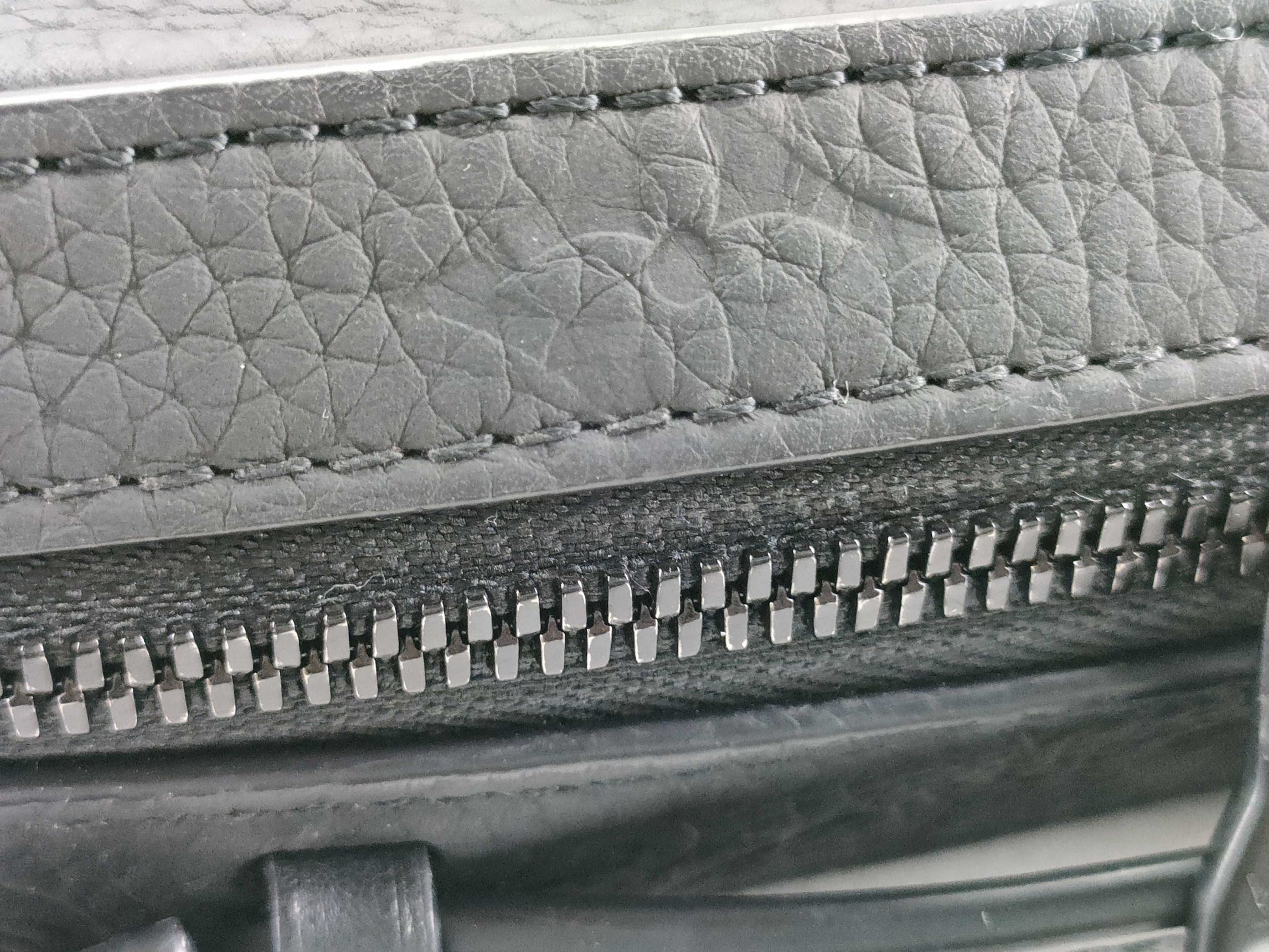 LOUIS VUITTON M59163 Taurillon Handle Soft Trunk M59163 Black RFID Enabled Shoulder Bag